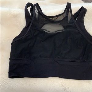 Lululemon tank crop